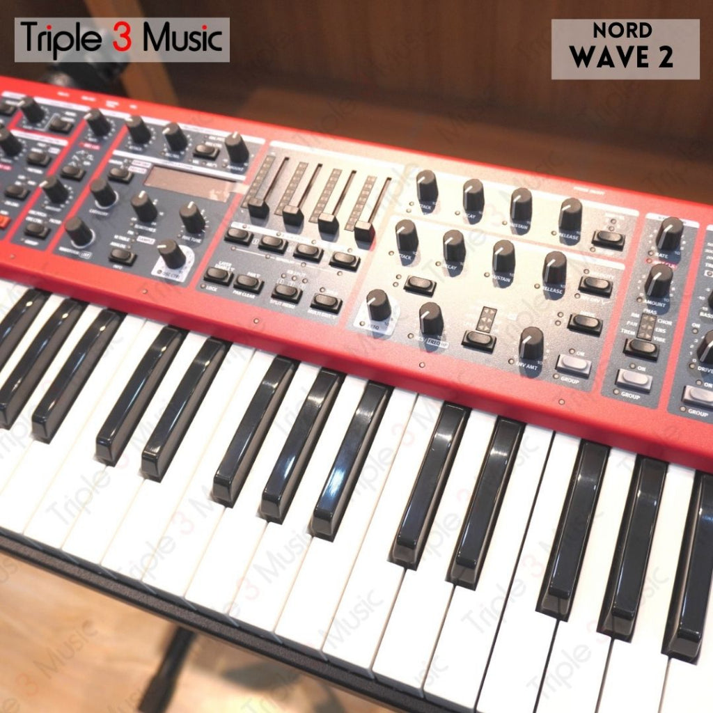 NORD WAVE 2 SYNTHESIZER KEYBOARD